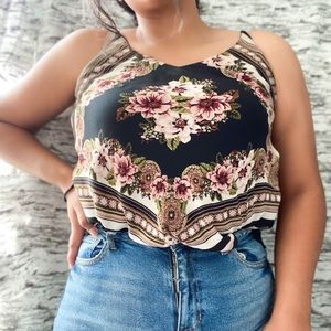 Cute floral tank top!